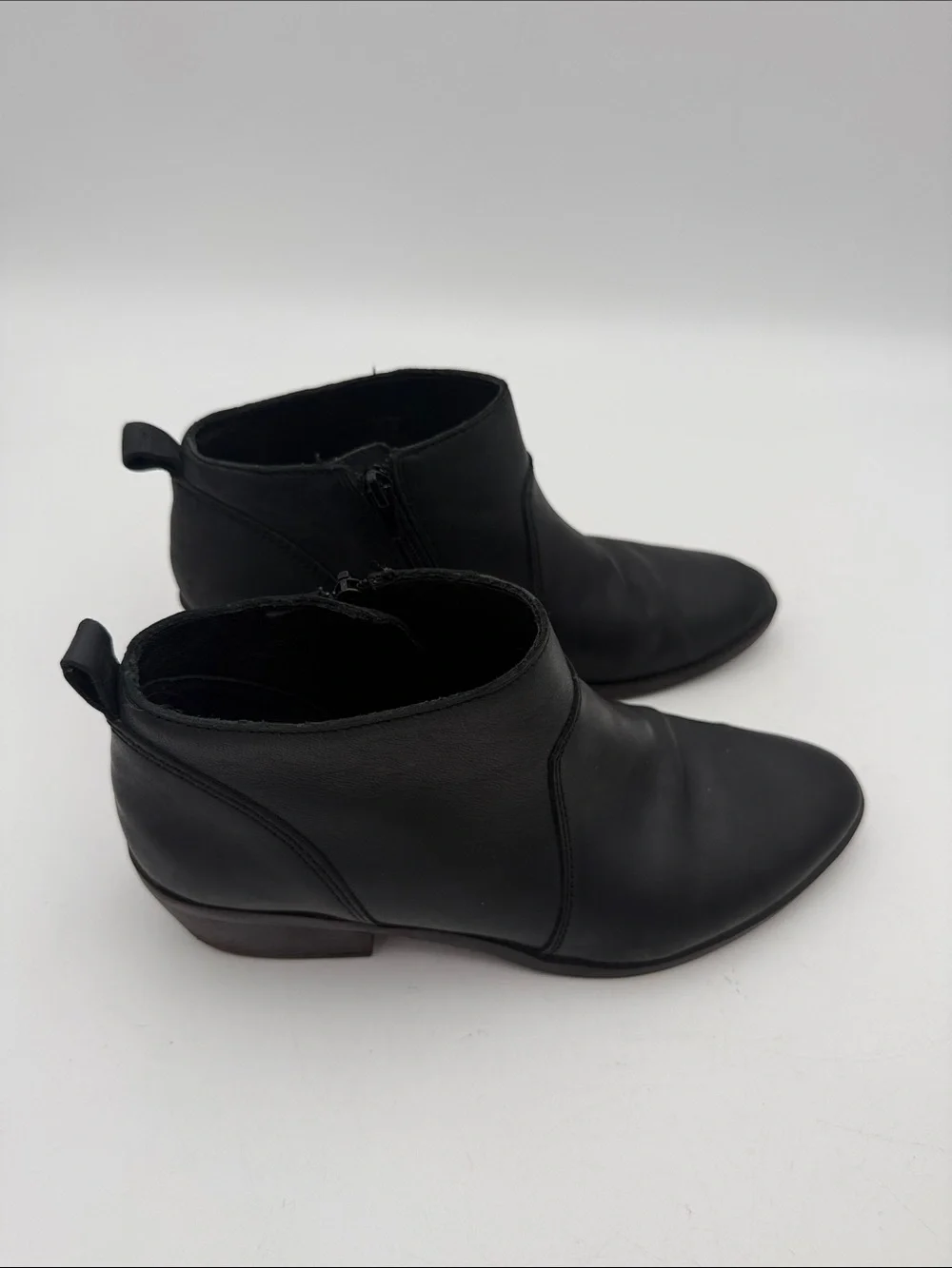 Lucky Brand women Black Leather Chukka Boots women 8M casual office retro Y2K